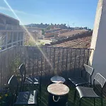 Rooftop Face A La Cite 'rfc' Каркассонн