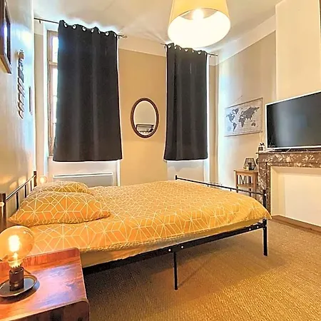 Bed & Breakfast Rooftop Face A La Cite 'rfc'