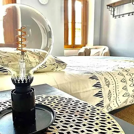 Rooftop Face A La Cite 'rfc' فندق مبيت وإفطار
