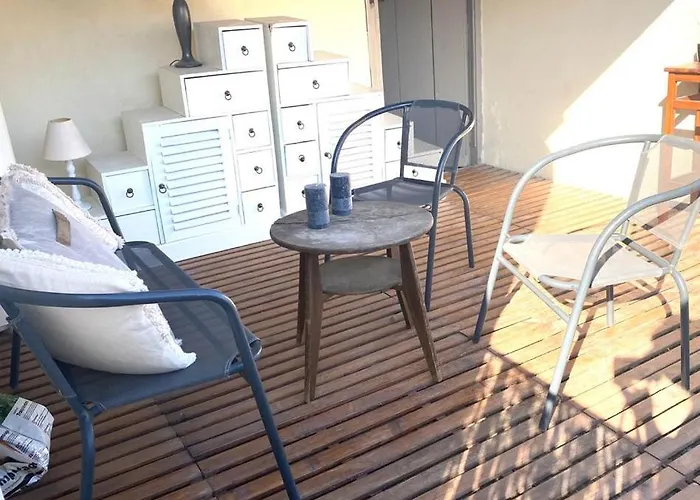 Rooftop Face A La Cite 'rfc' فندق مبيت وإفطار