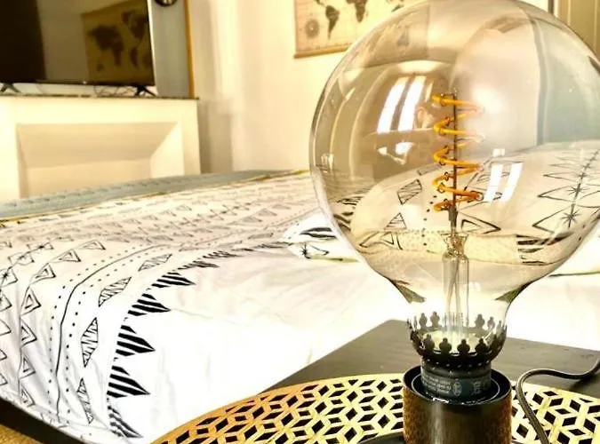 Rooftop Face A La Cite 'rfc' 3*